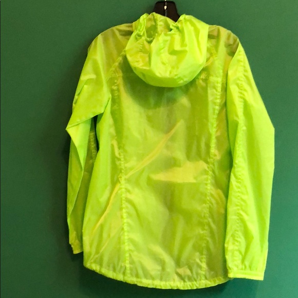 oversized 90s denim jacket